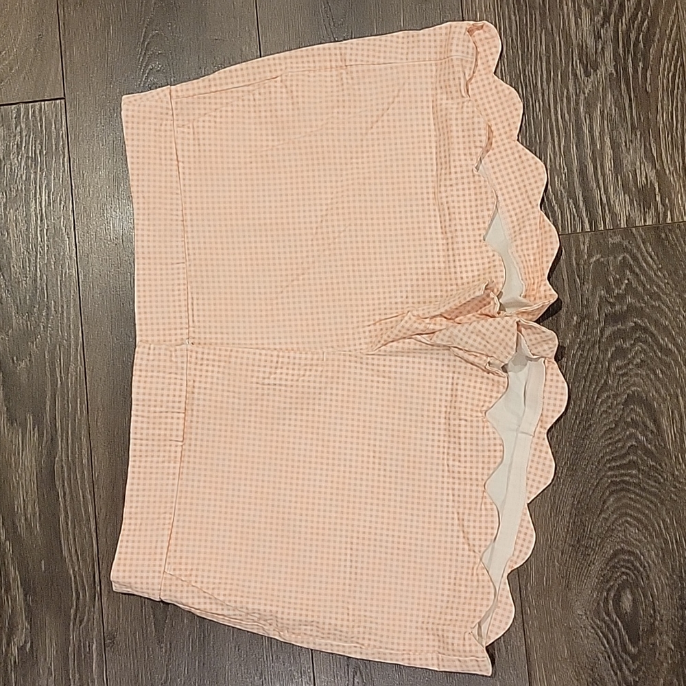 ❤️ CROWN & IVY SCALLOPED HEM GINGHAM SHORTS, 16 (33) (#2)